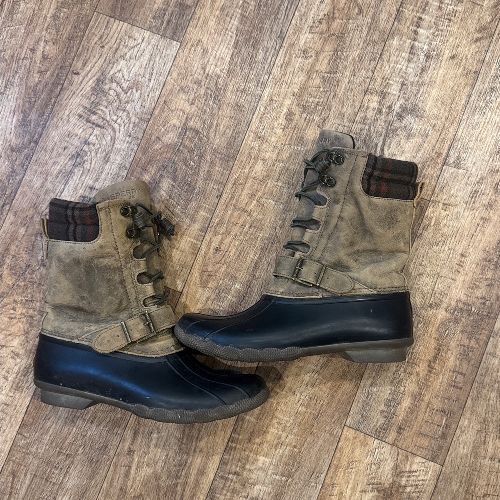 Sperry Brown and Black Waterproof Lace-Up Duck Boot with Buckle - Picture 2 of 5